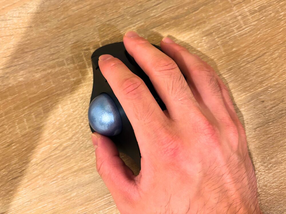 M575 マウス　使ってみた　画像
