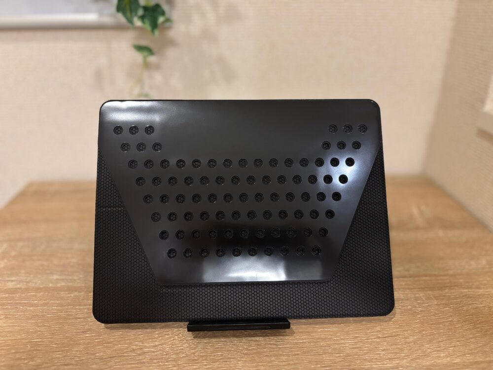 MOFT ノートPCスタンドの裏面の画像