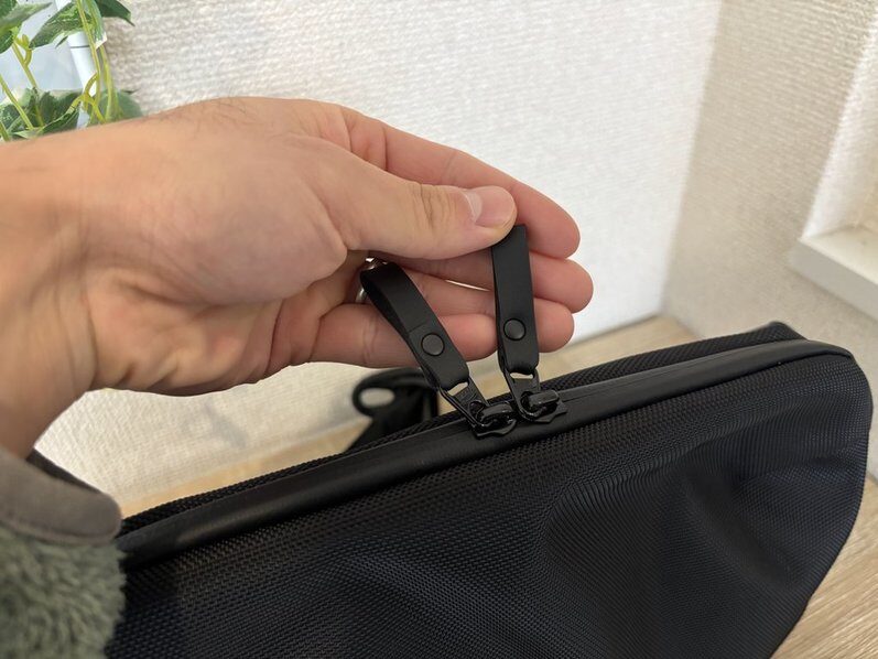 zepirion Urban Sling　ジッパー　画像