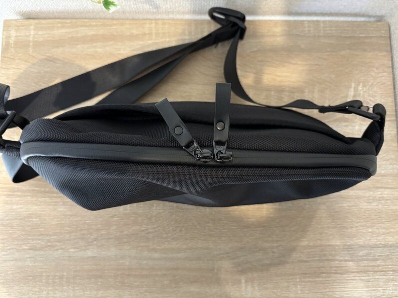 zepirion Urban Sling　止水ジッパー　画像