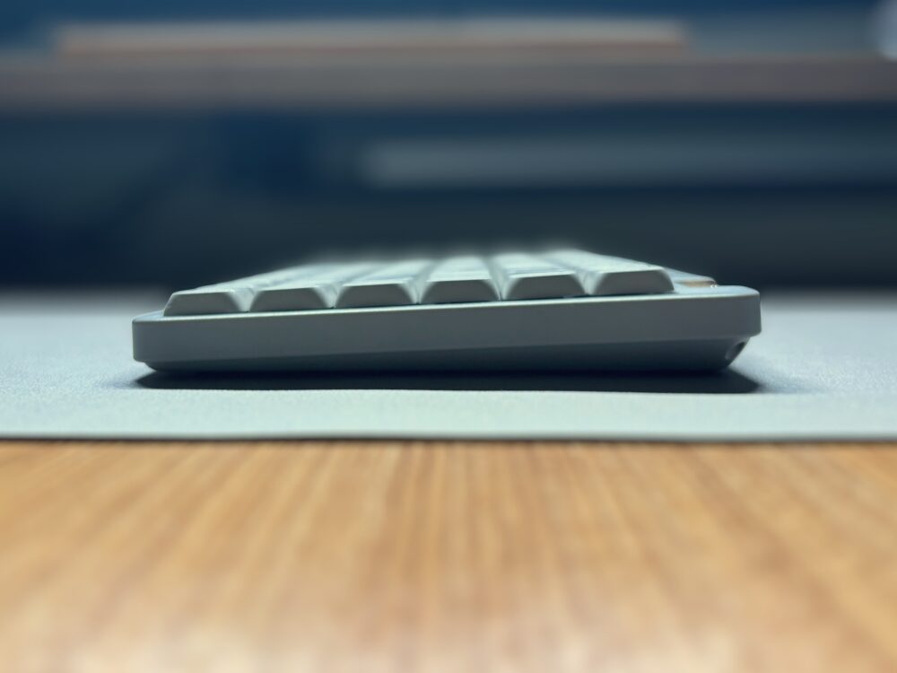 Lofree flow Lite 84 横　画像